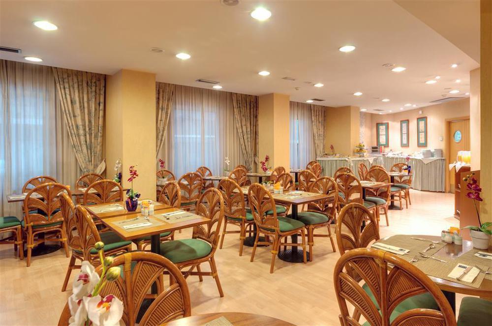Hotel Elche Centro , Affiliated By Melia Restaurante foto